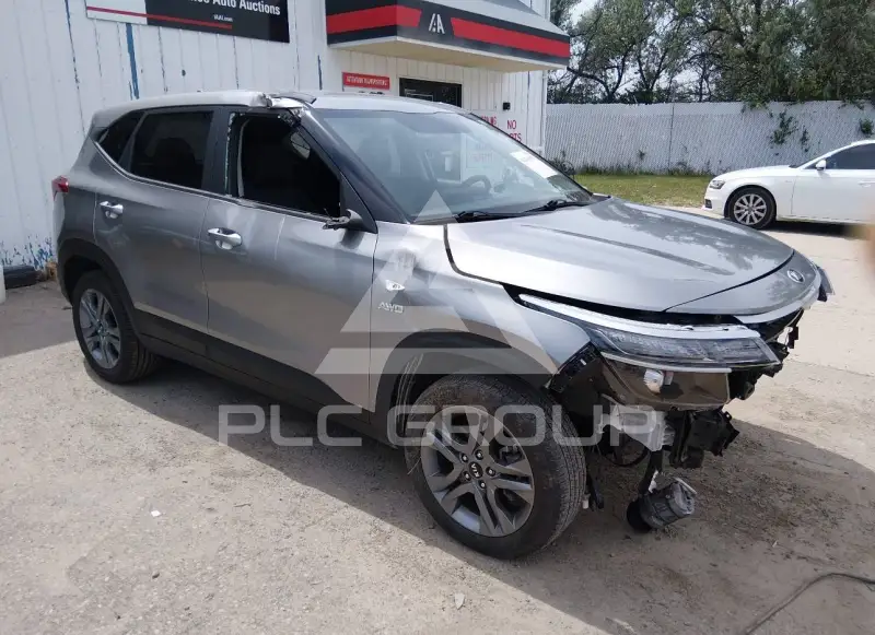 2021 KIA Seltos фото