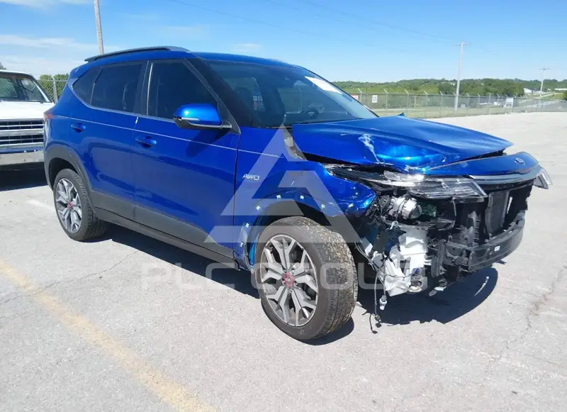 2021 KIA Seltos фото