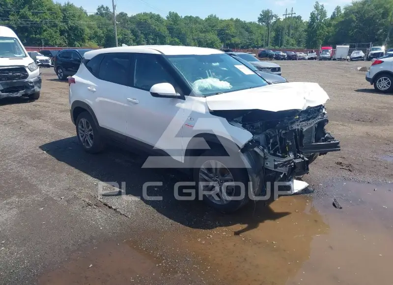 2021 KIA Seltos фото