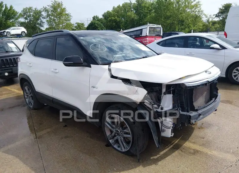 2021 KIA Seltos photo