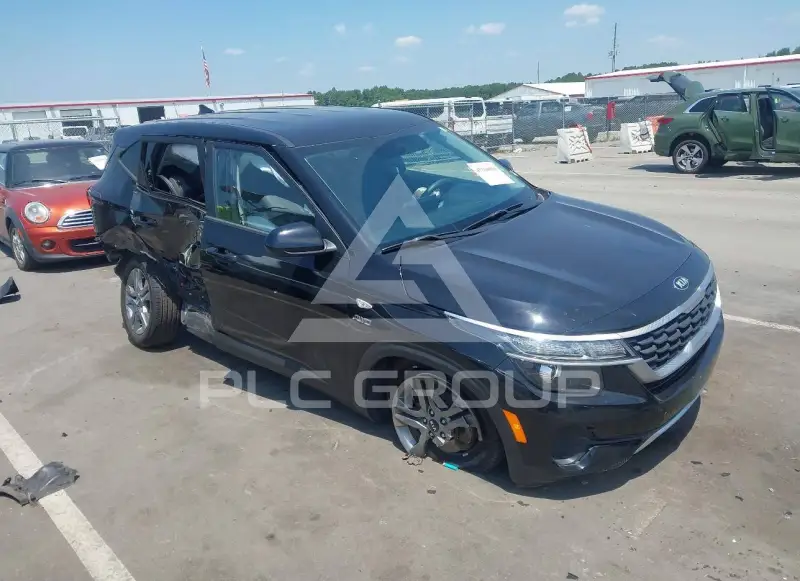 2021 KIA Seltos фото