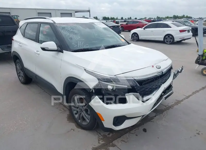 2021 KIA Seltos фото