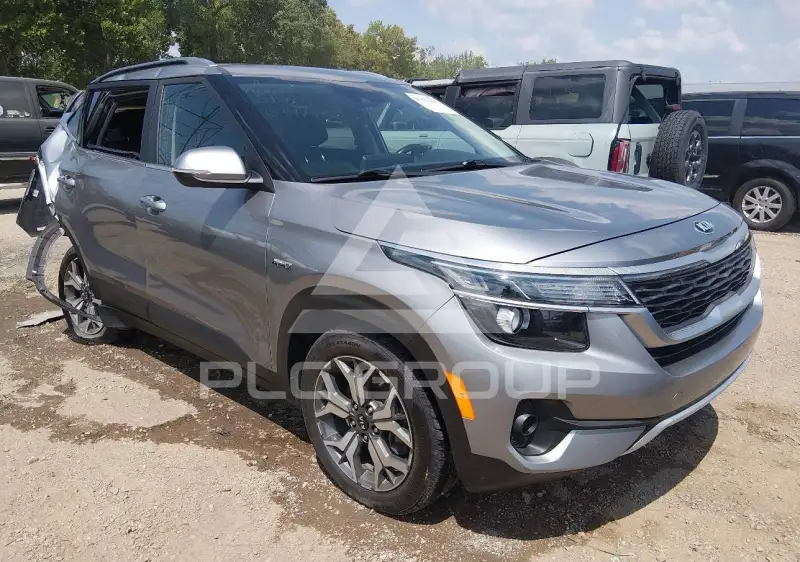 2021 KIA Seltos фото