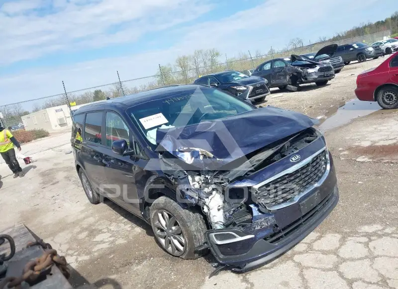 2021 KIA Sedona фото