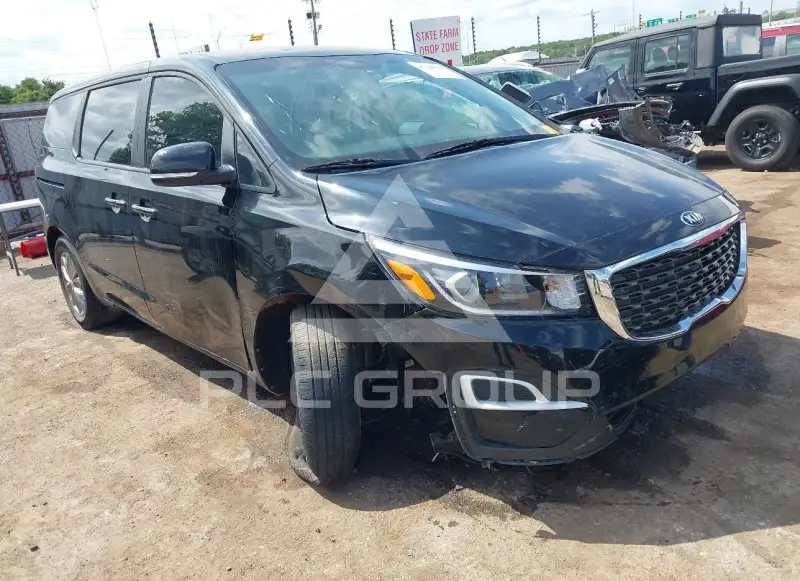 2021 KIA Sedona photo