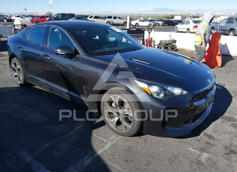 2021 KIA Stinger фото