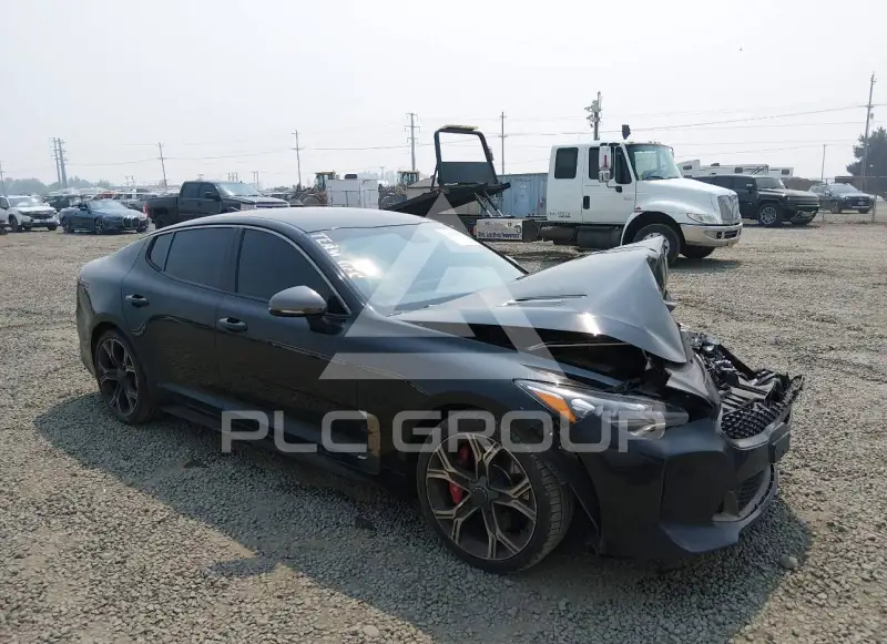 2021 KIA Stinger фото