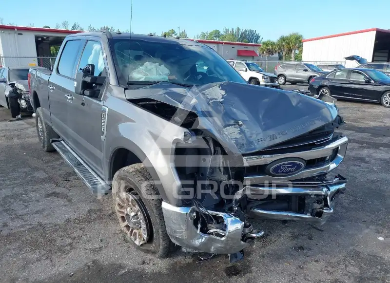 2021 Ford F-250 фото