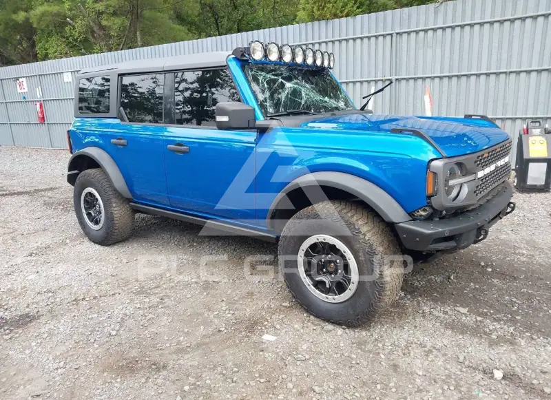2021 Ford BRONCO фото