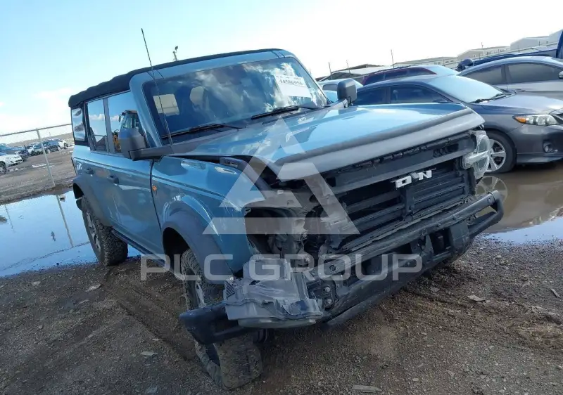 2021 Ford BRONCO photo