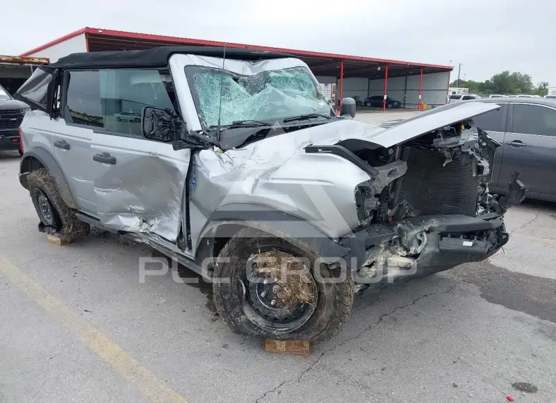 2021 Ford BRONCO фото