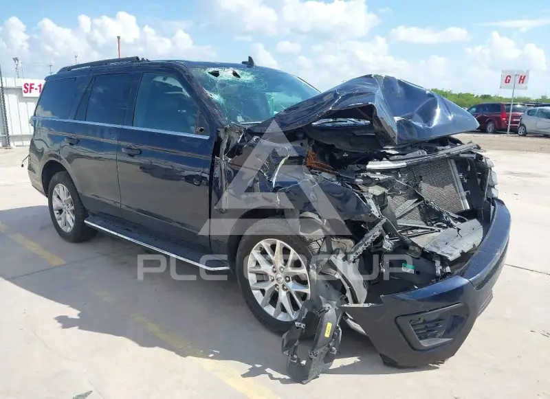 2021 Ford EXPEDITION photo