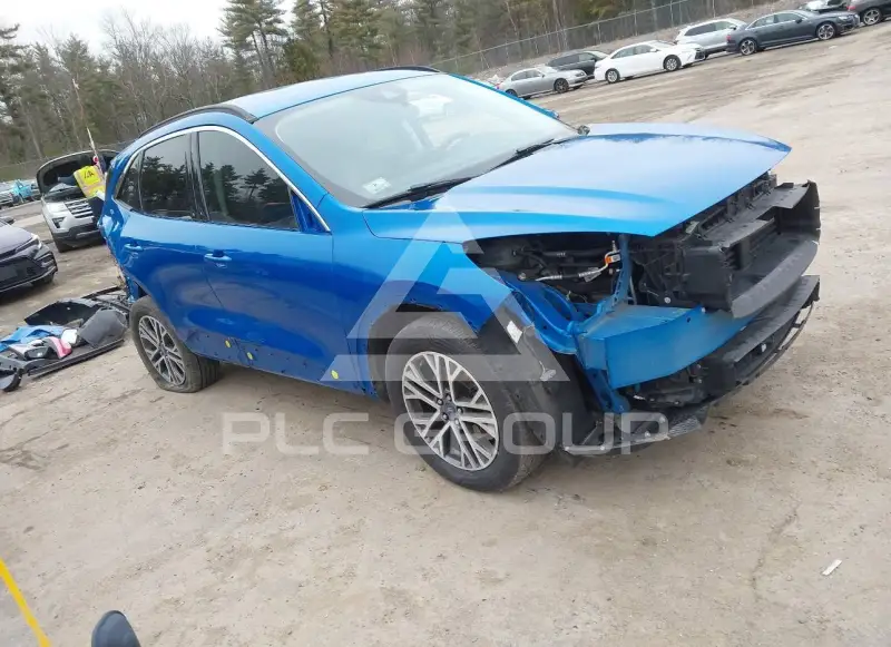 2021 Ford ESCAPE photo