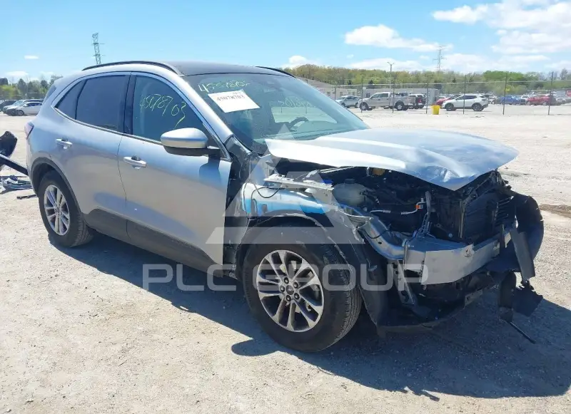 2021 Ford ESCAPE фото