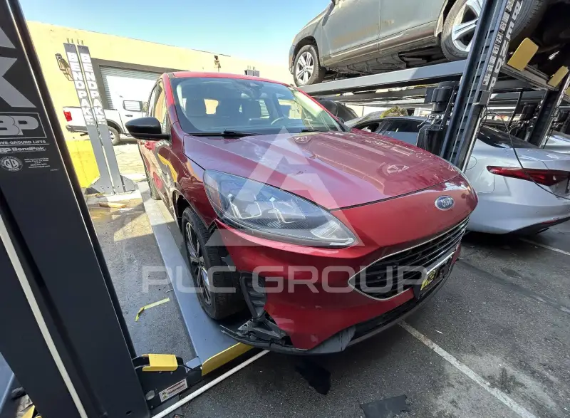 2021 Ford ESCAPE фото