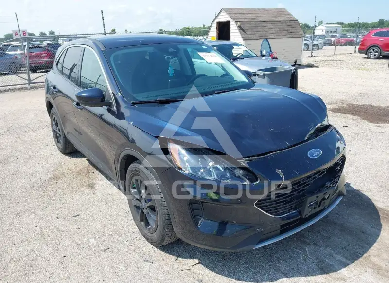 2021 Ford ESCAPE фото