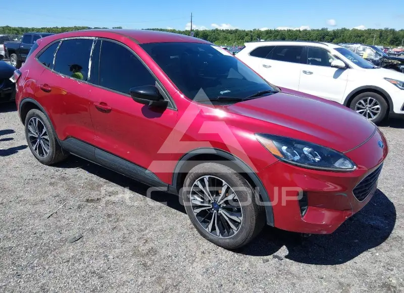 2021 Ford ESCAPE фото