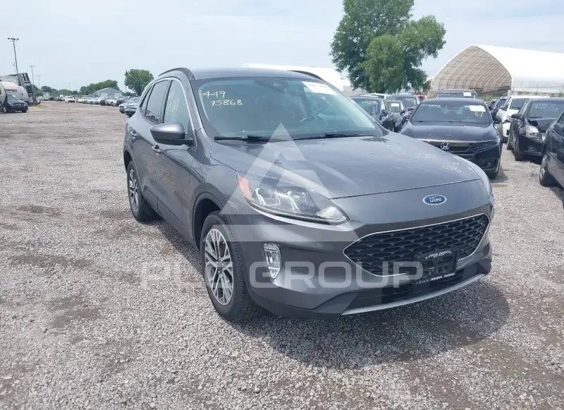 2021 Ford ESCAPE фото