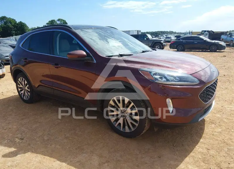 2021 Ford ESCAPE photo