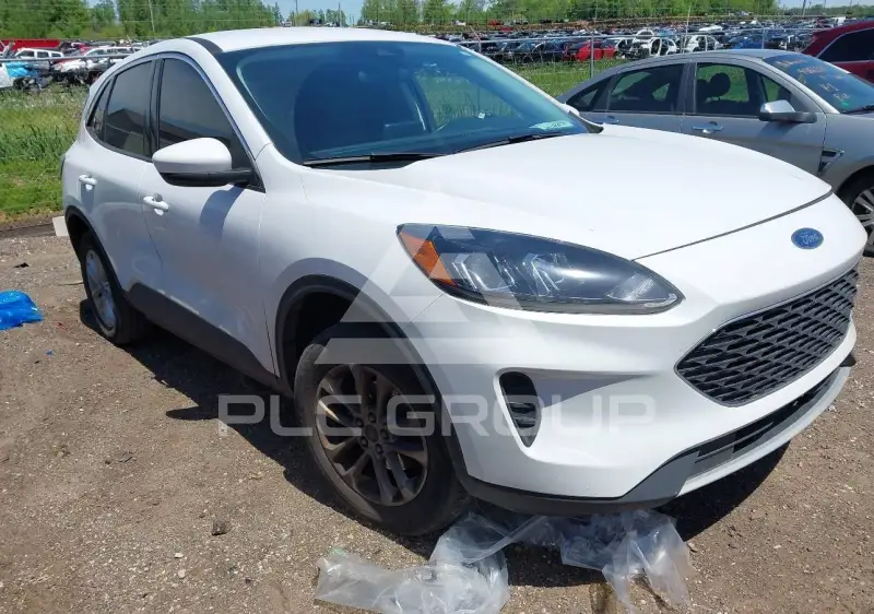 2021 Ford ESCAPE фото