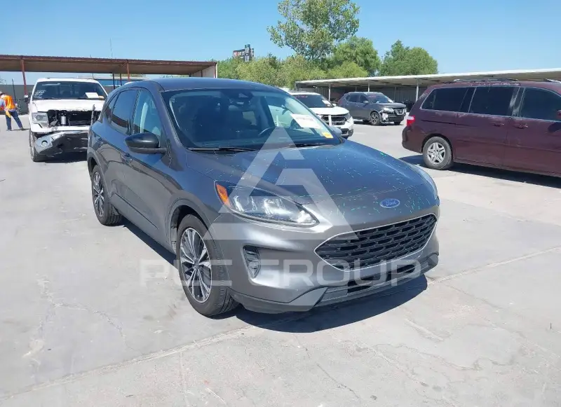 2021 Ford ESCAPE фото