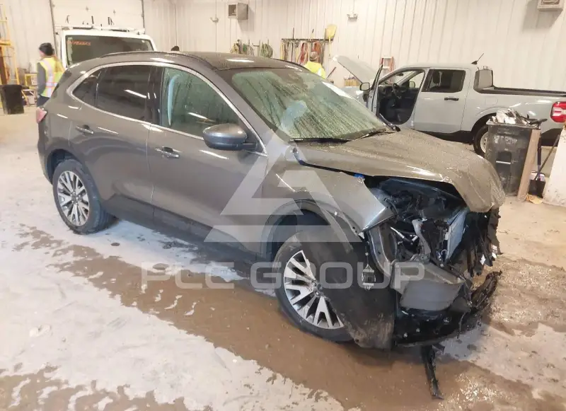 2021 Ford ESCAPE фото
