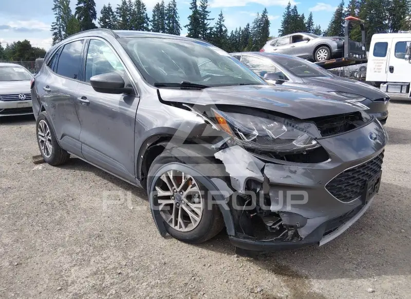 2021 Ford ESCAPE фото