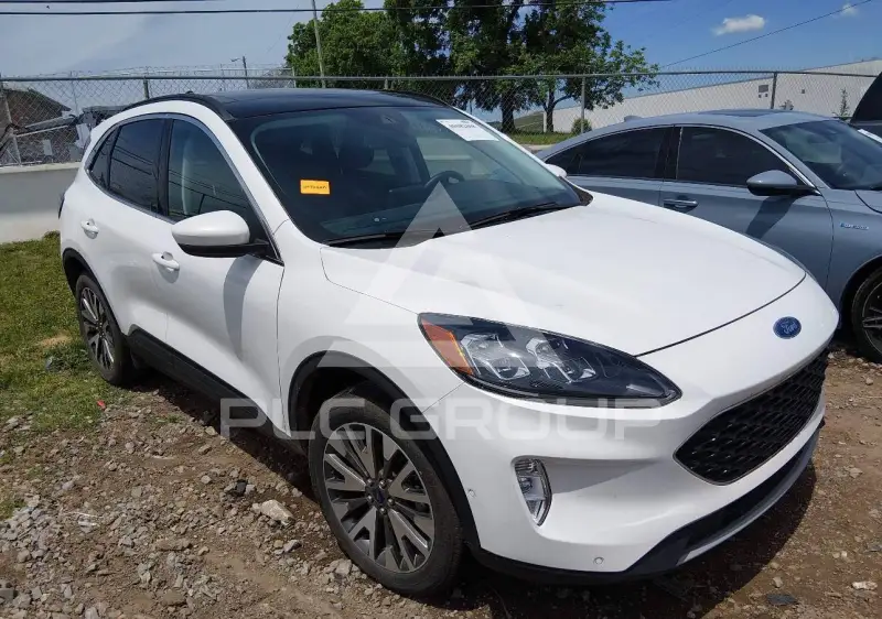 2021 Ford ESCAPE фото