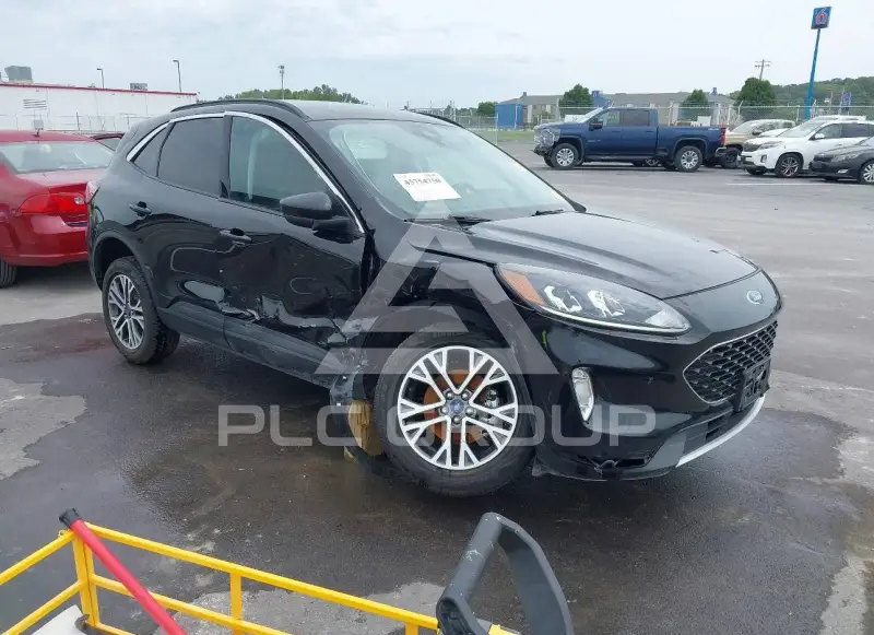 2021 Ford ESCAPE фото