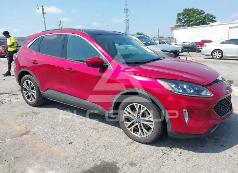 2021 Ford ESCAPE photo