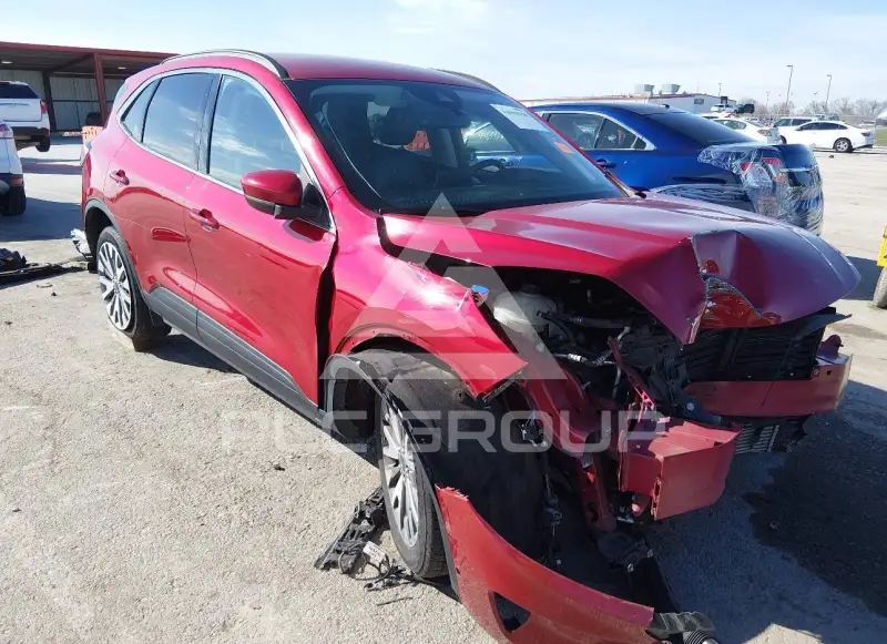 2021 Ford ESCAPE photo