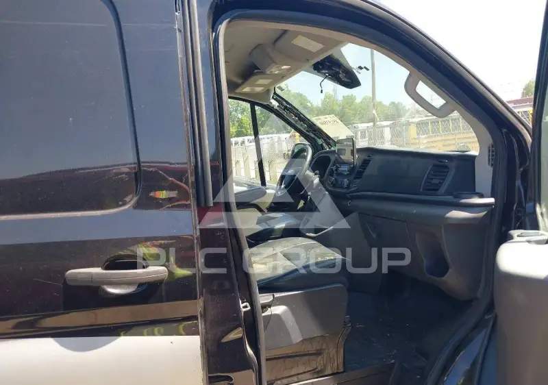 2021 Ford TRANSIT photo