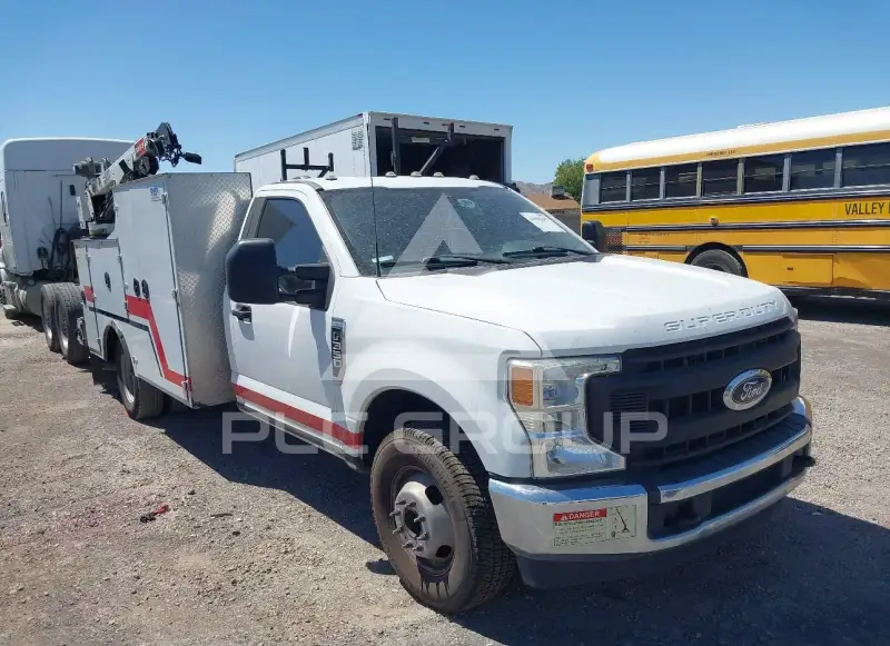 2021 Ford F-350 photo
