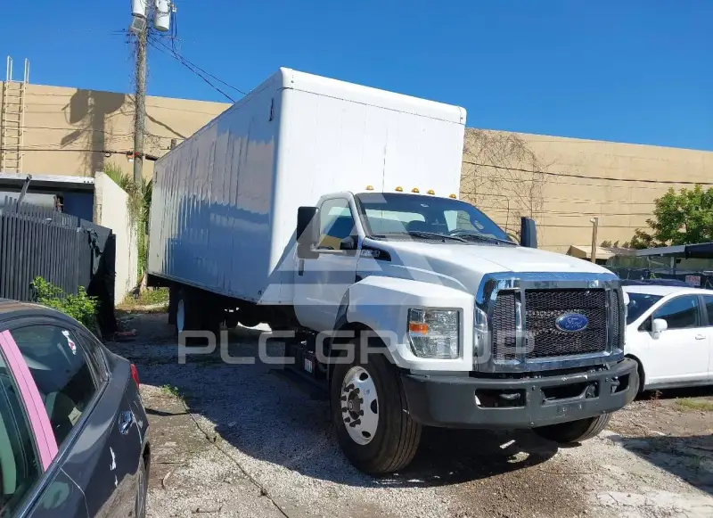 2021 Ford F-750 photo