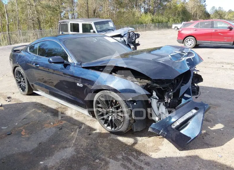 2021 Ford MUSTANG фото