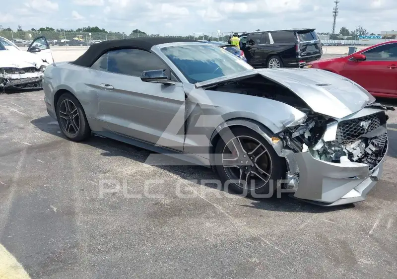 2021 Ford MUSTANG фото
