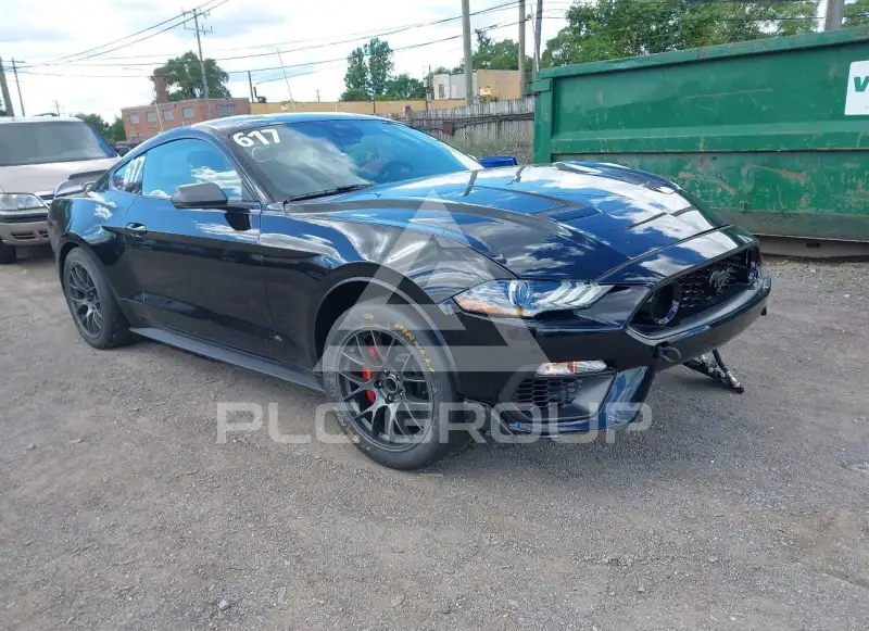2021 Ford MUSTANG фото