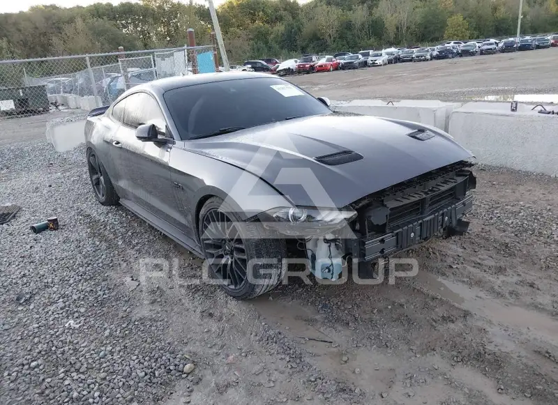 2021 Ford MUSTANG фото
