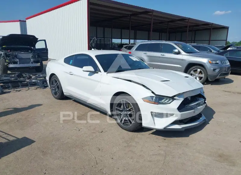 2021 Ford MUSTANG photo