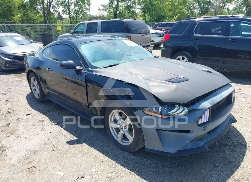 2021 Ford MUSTANG photo