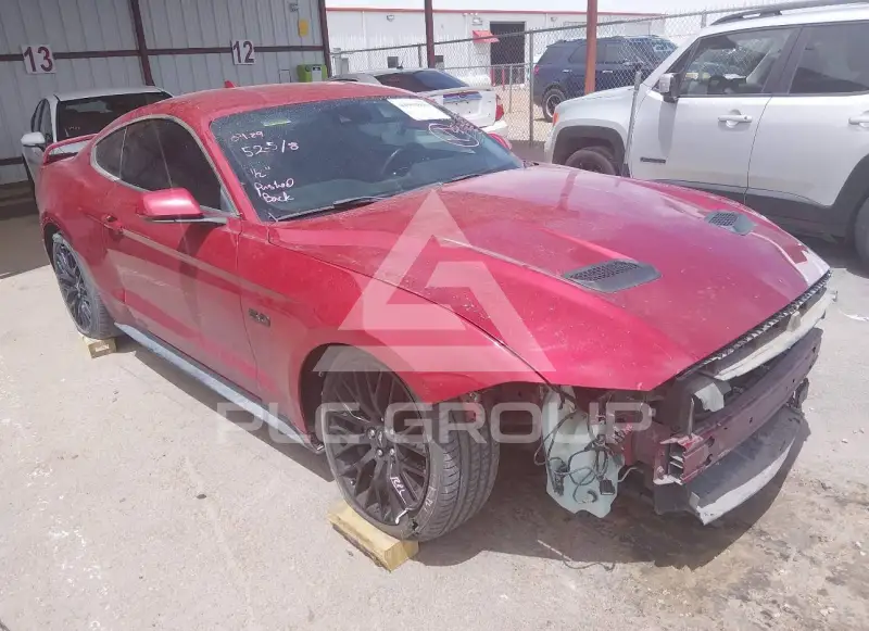 2021 Ford MUSTANG photo