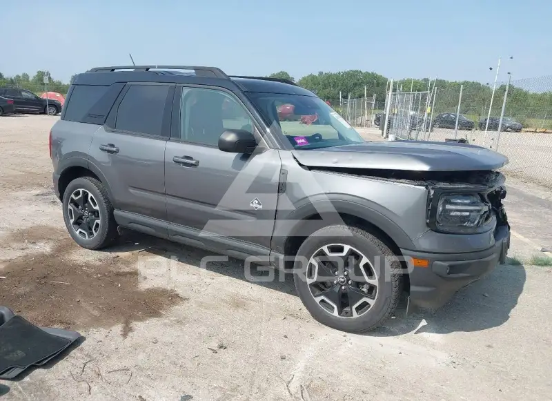 2021 Ford BRONCO photo