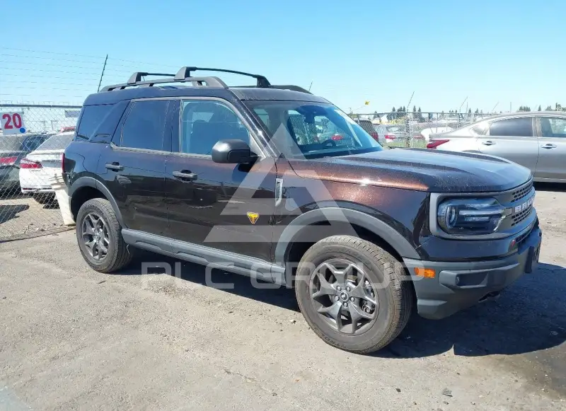 2021 Ford BRONCO photo