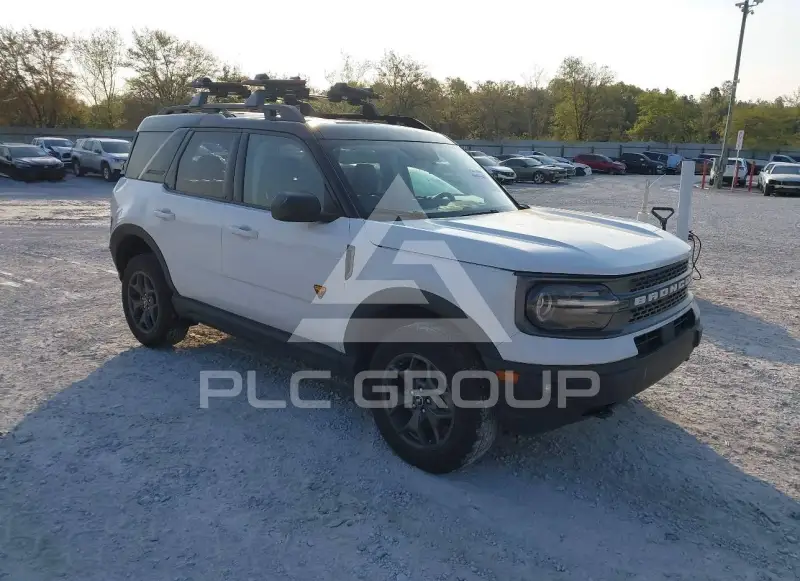 2021 Ford BRONCO photo