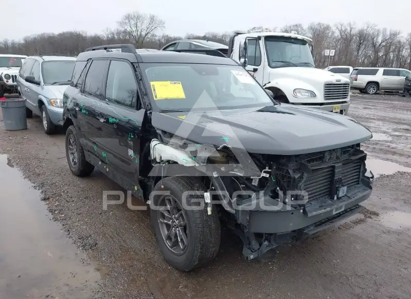 2021 Ford BRONCO photo