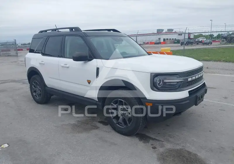 2021 Ford BRONCO photo