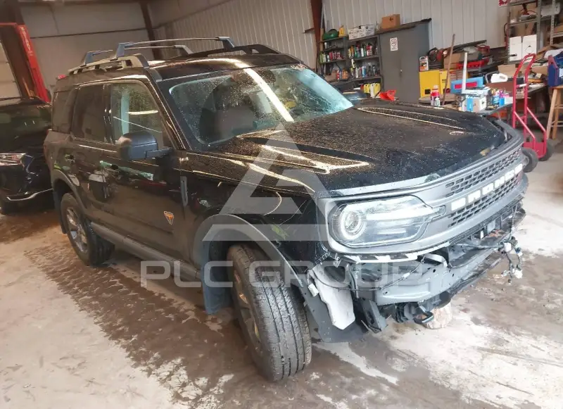 2021 Ford BRONCO photo
