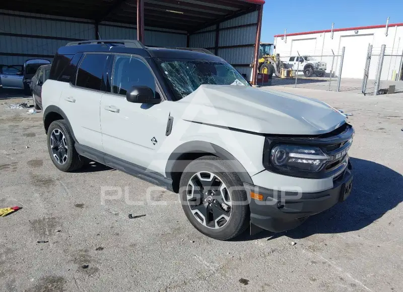 2021 Ford BRONCO photo