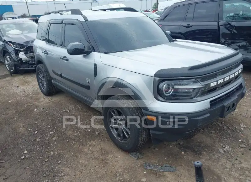 2021 Ford BRONCO photo