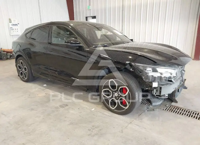 2021 Ford MUSTANG фото